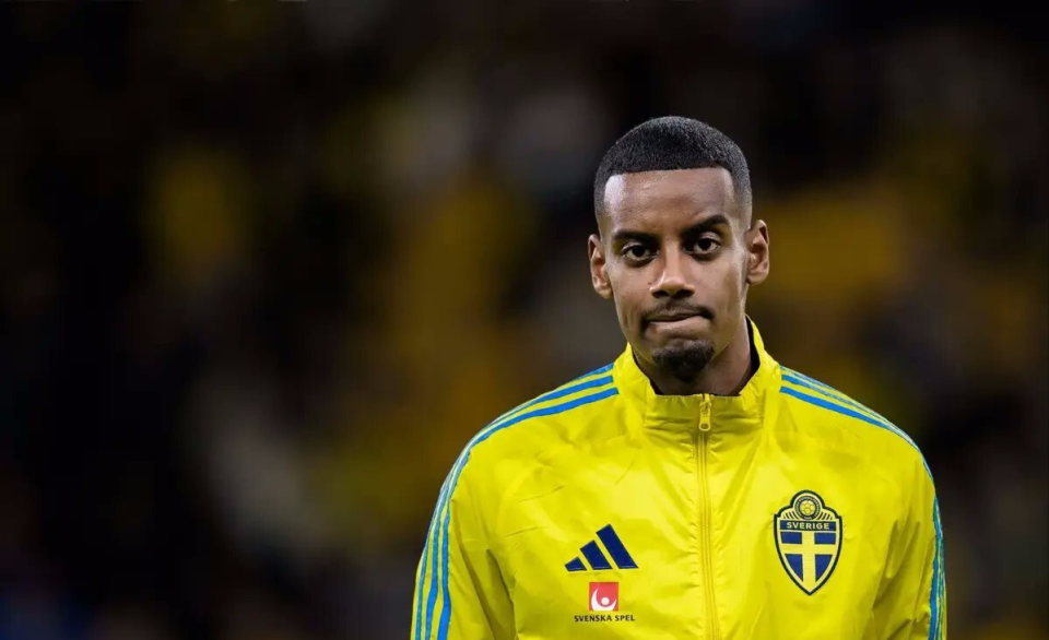 赛季首秀!利物浦1.3亿镑标王世预赛失单刀,输给堪比国足的弱旅